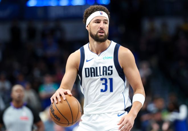 雄鹿力克尼克斯，米德尔顿砍下27分