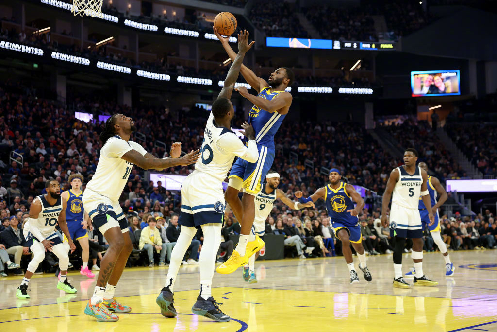 关于追分风暴!国王主场力克森林狼,霍尔巴特42分!的信息 关于追分风暴!国王主场力克森林狼,霍尔巴特42分!的信息