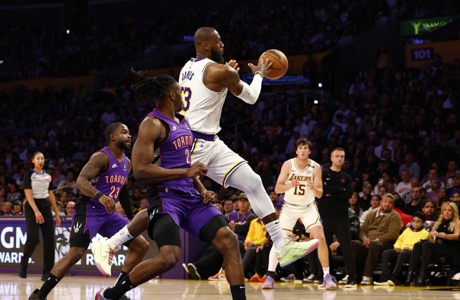 湖人大胜猛龙，詹姆斯砍下50分的简单介绍